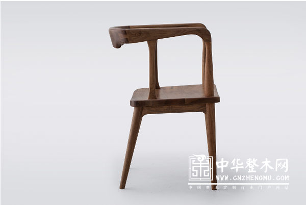 为什么中国独立设计师家具品牌都是以实木为主？